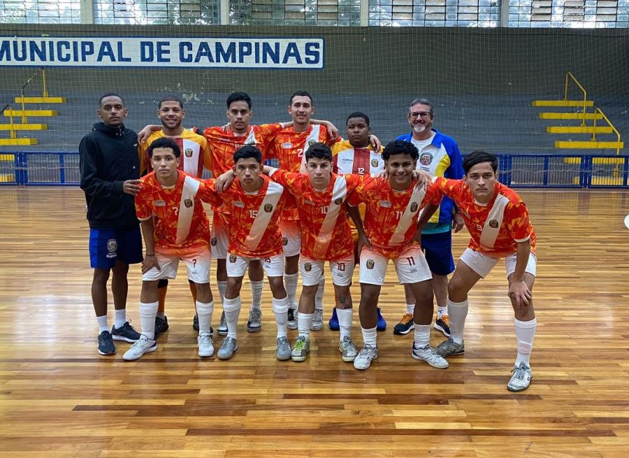 Futsal sub-21 entrou em quadra duas vezes no final de semana, pela Copa Metropolitana
