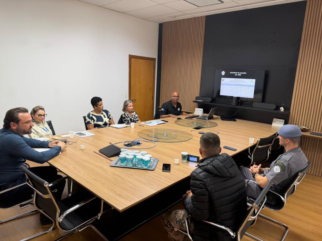 Prefeitura apresenta dados do trânsito de Itupeva em reunião com motoboys e reforça importância do diálogo