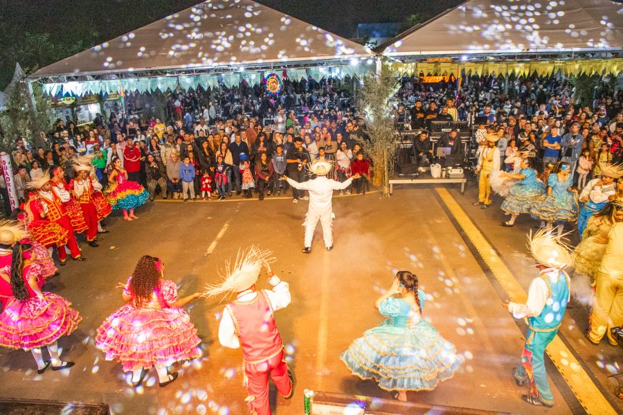 Arraiá no Parque: público prestigia primeira noite de festa em Itupeva