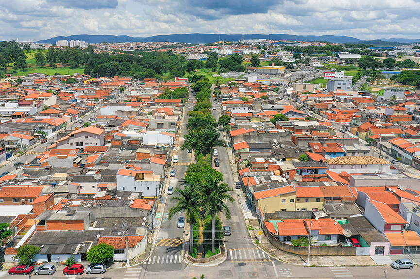 Prefeitura realizará manutenção no canteiro central da avenida Ulisses Guimarães