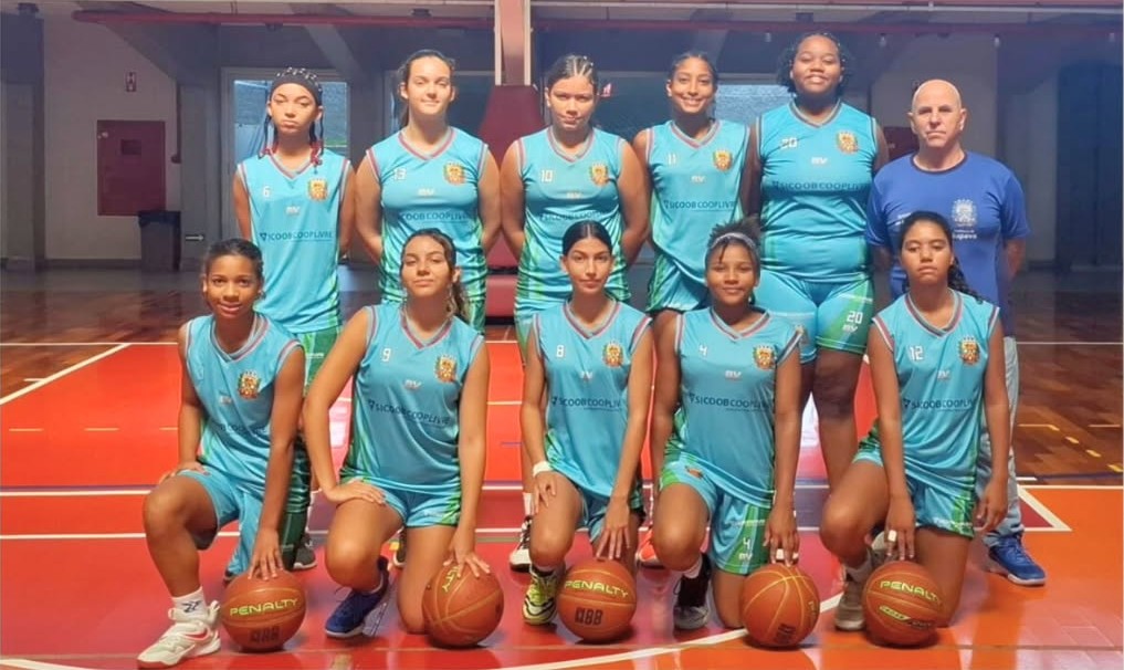 Sub-15 feminino estreia com vitória avassaladora na Associação Regional de Basquete