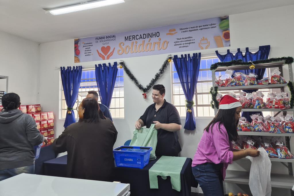 Fundo Social encerra 2025 com último Mercadinho Solidário em clima de Natal