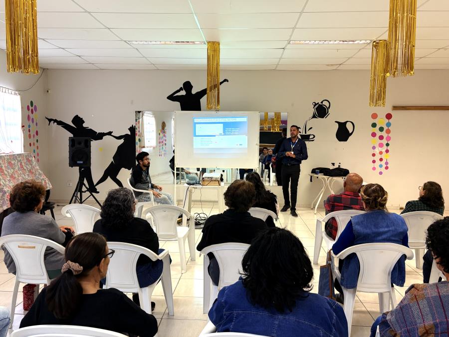 Centro de Convivência do Idoso recebe palestra com orientações sobre plataforma digital GOV.br