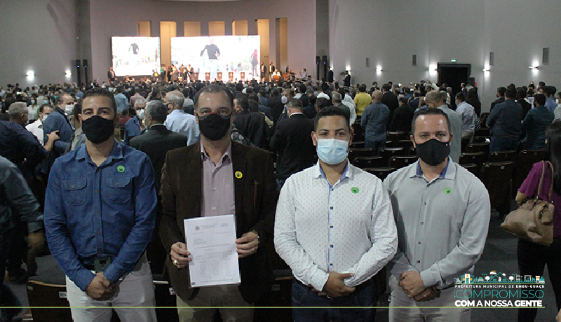 Prefeitura de Embu-Guaçu prestigia assinatura do “Nossa Rua”, novo programa de pavimentação asfáltica do Governo de SP