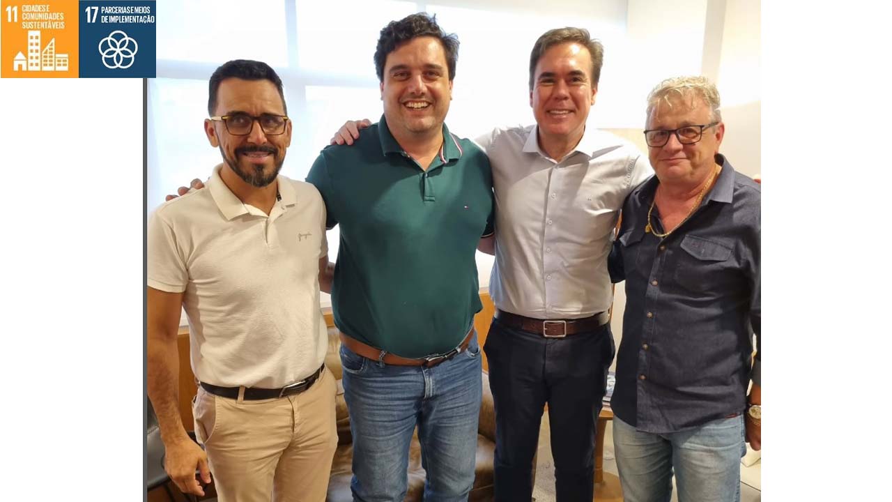 Autoridades de Pedreira estiveram reunidas com o Secretário Nacional de Mobilidade Urbana