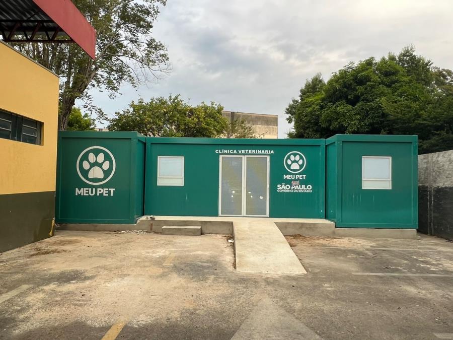 Prefeitura de Pedreira recebe “Meu Pet Container” do Governo do Estado