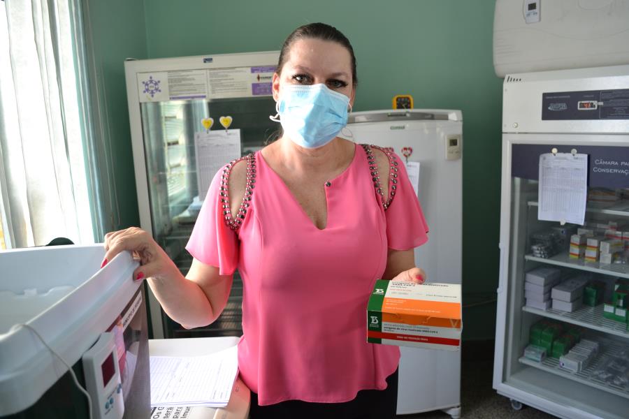 Secretaria de Saúde de Pedreira recebe 860 doses da vacina CORONAVAC contra a COVID-19
