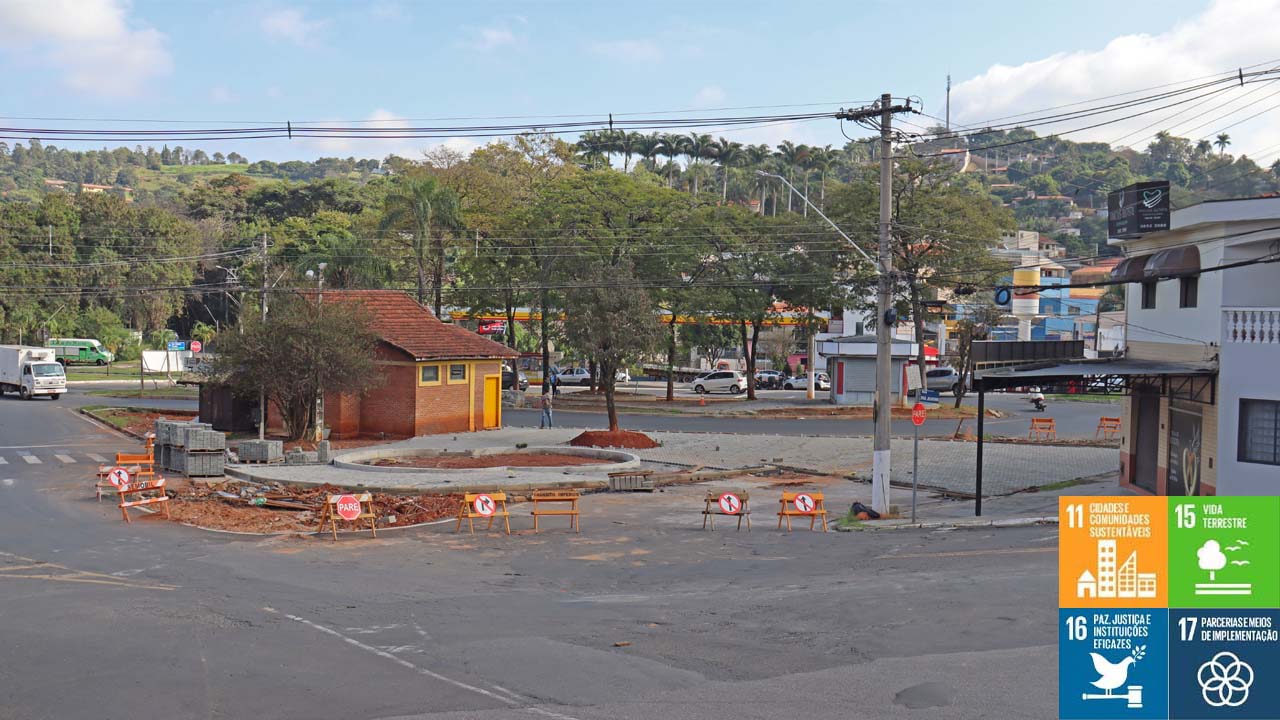 Prefeitura de Pedreira está construindo uma nova Praça Rotatória na Avenida Antônio Serafin Petean - Marginal