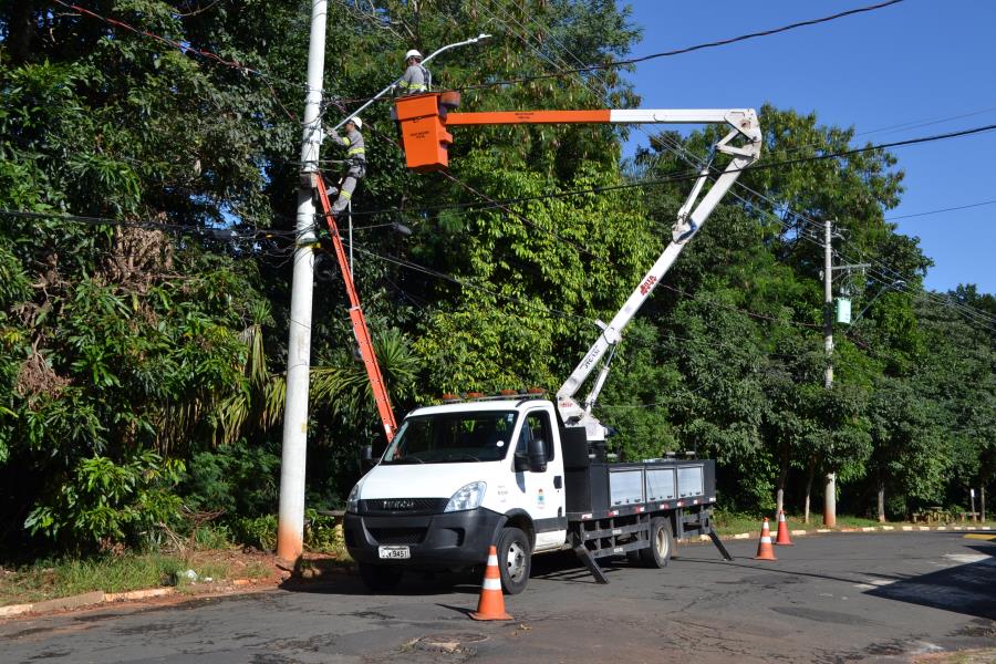 Prefeitura de Pedreira implanta lâmpadas de LED na iluminação pública da Estrada Municipal Antonio Olivari e Jardim São Nilo