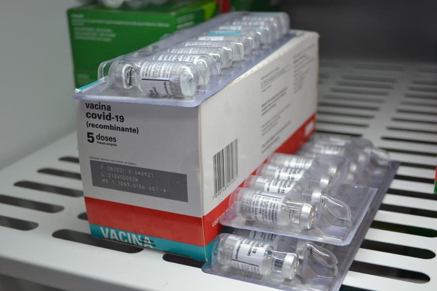 Pedreira recebe doses das vacinas Astrazeneca e Coronavac