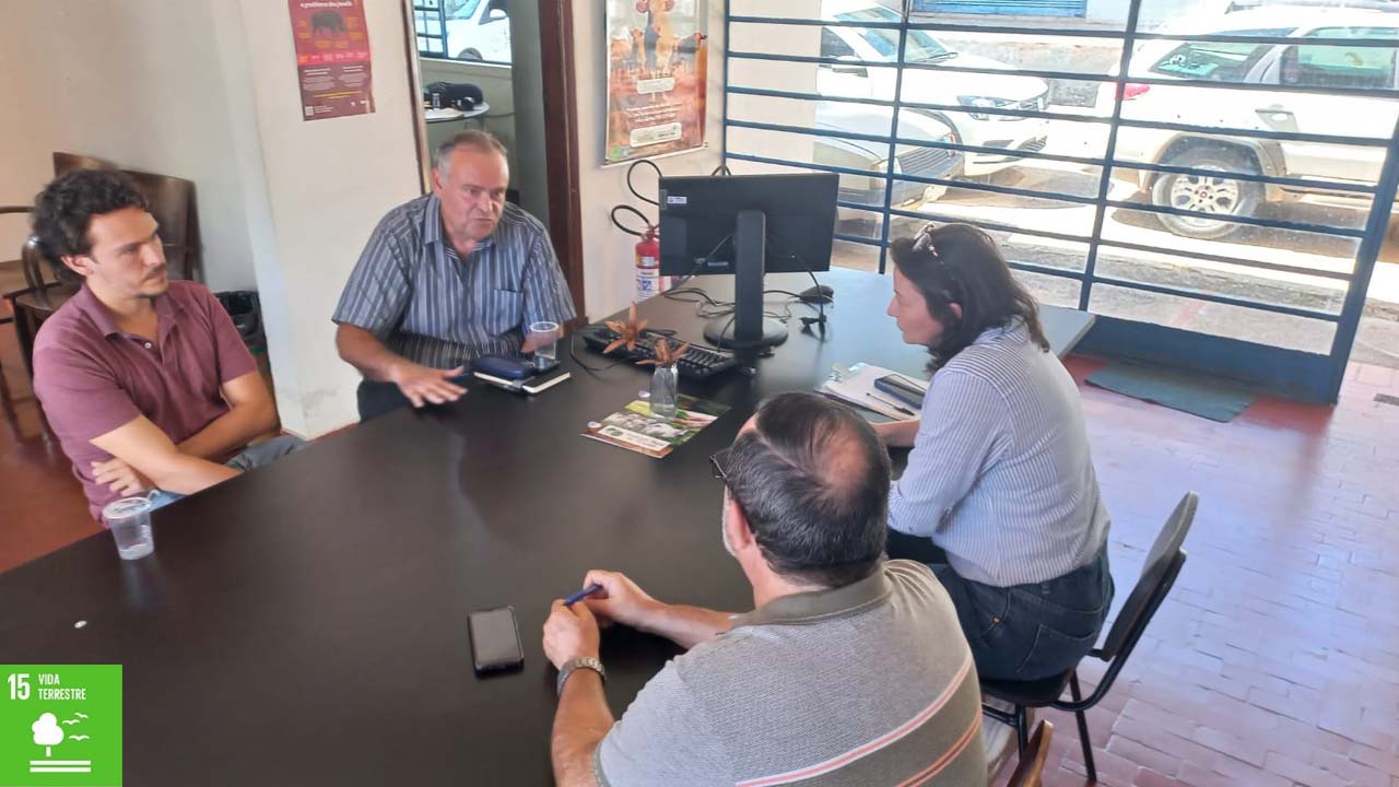 Casa da Agricultura de Pedreira realizao “Cadastro Ambiental Rural”