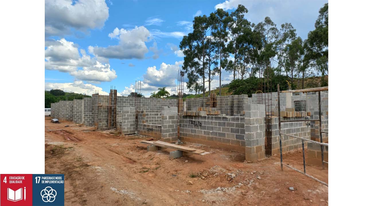 Prefeitura de Pedreira está construindo uma nova “Creche” na Estrada Municipal Hamilton Bernardes