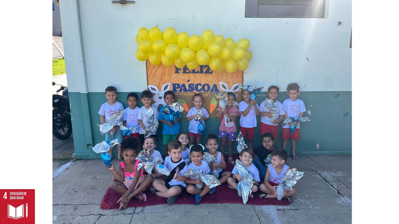 Secretaria de Educação de Pedreira distribui Ovos de Páscoa para os alunos da Rede Municipal