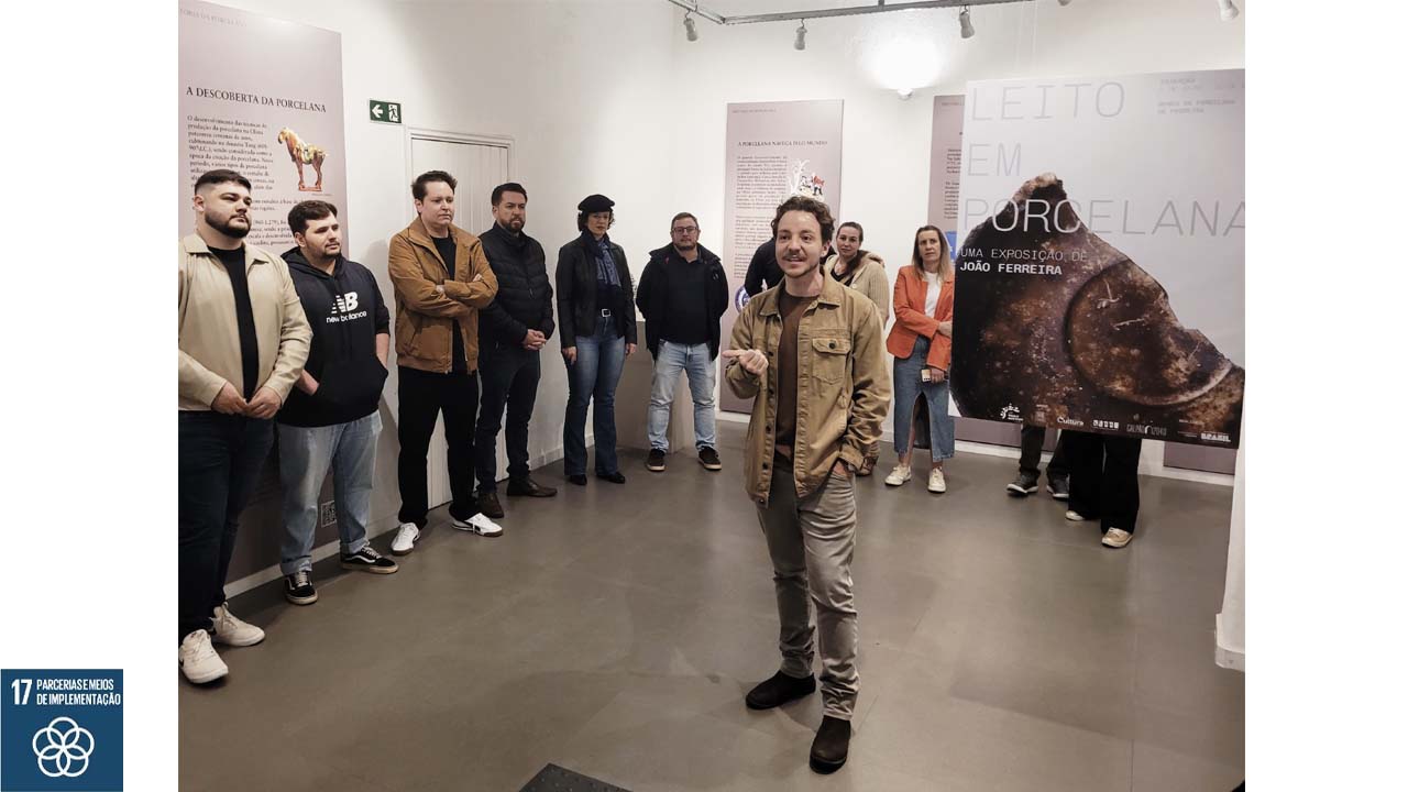 Sucesso de público marca a abertura da exposição Leito em Porcelana no Museu da Porcelana de Pedreira