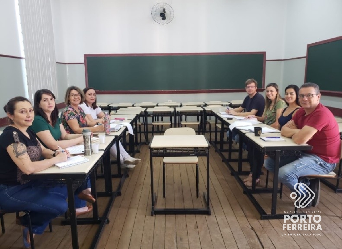 Profissionais da Educação e Saúde se reúnem para definir ações do Programa Saúde na Escola