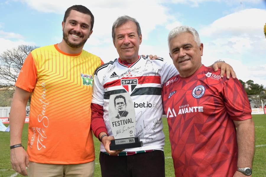 Itabirito 100 anos: Festival Telê Santana reúne grandes nomes do futebol nacional e seleção local em amistosos