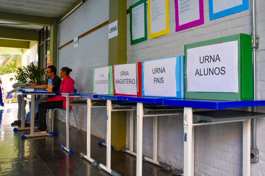 Gestão democrática nas escolas: Prefeitura de Itabirito realiza processo de escolha dos colegiados
