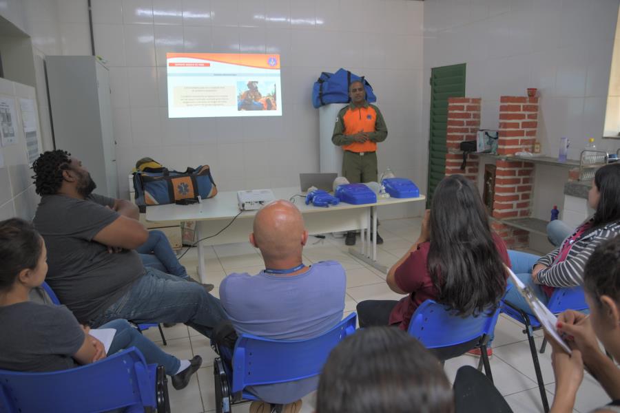 Prefeitura de Itabirito promove treinamento para equipe do Serviço de Controle Animal