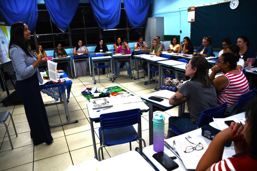 Leitura e escrita: Prefeitura de Itabirito inicia formação para professores da Educação Infantil