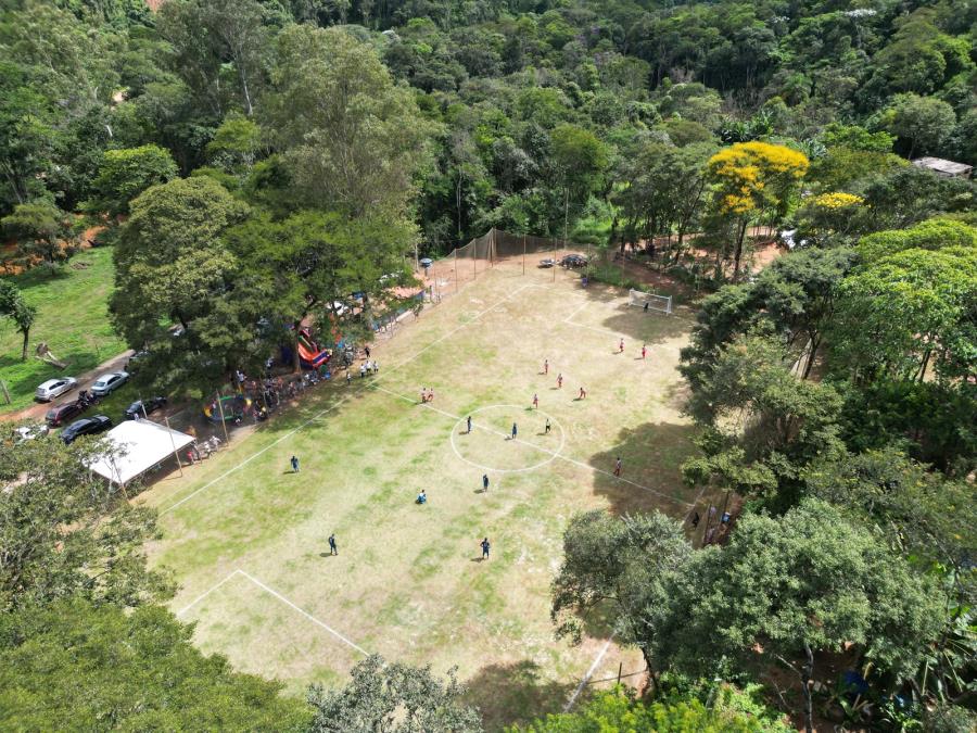 Prefeitura de Itabirito inaugura revitalização do campo de futebol do bairro Marzagão