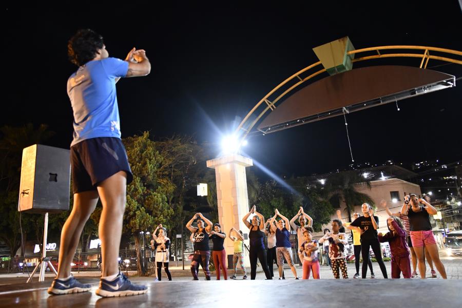 Prefeitura de Itabirito realiza aulão de ritmos no Complexo Turístico da Estação
