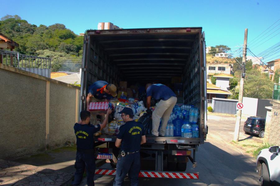 Solidariedade: Defesa Civil de Itabirito encaminha 15 toneladas de donativos para o Rio Grande do Sul