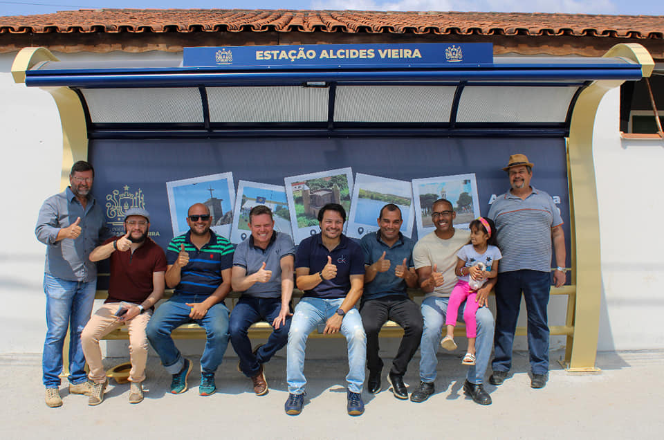 Entrega Oficial