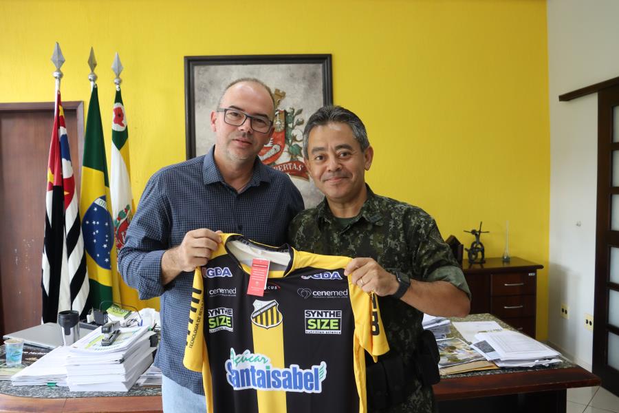 Prefeito Fabiano Belentani recebeu o Coronel PM Paulo Augusto Leite Motooka do Comando de Policiamento Ambiental