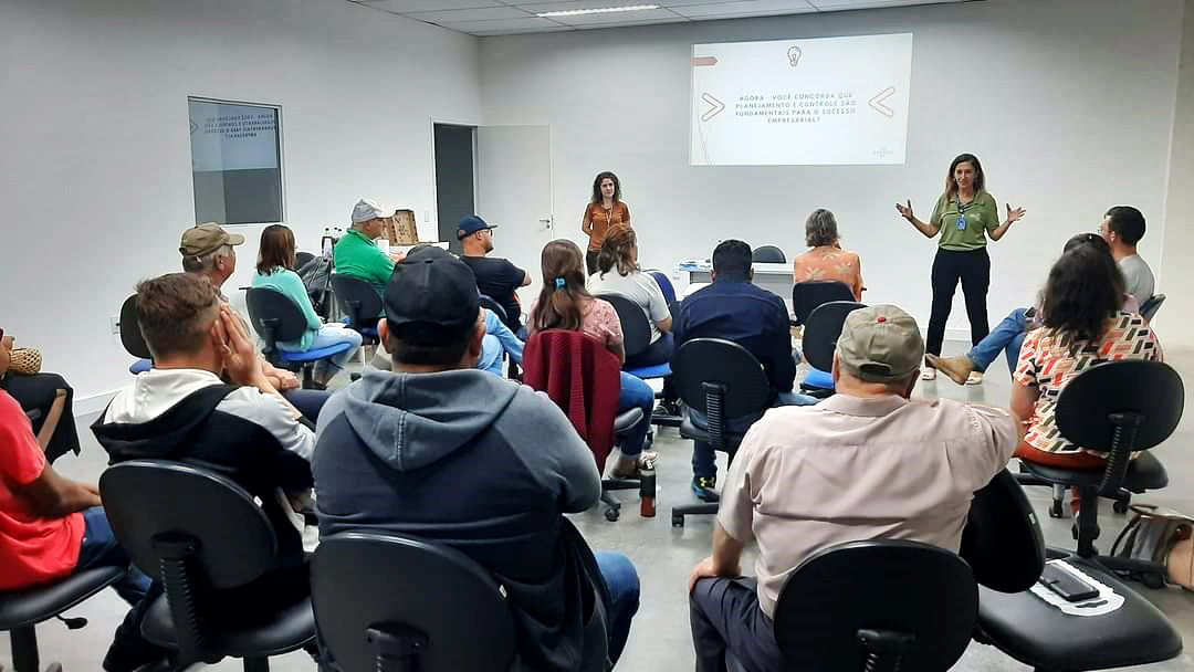 Prefeitura de Jarinu promove encontros coletivos com produtores rurais