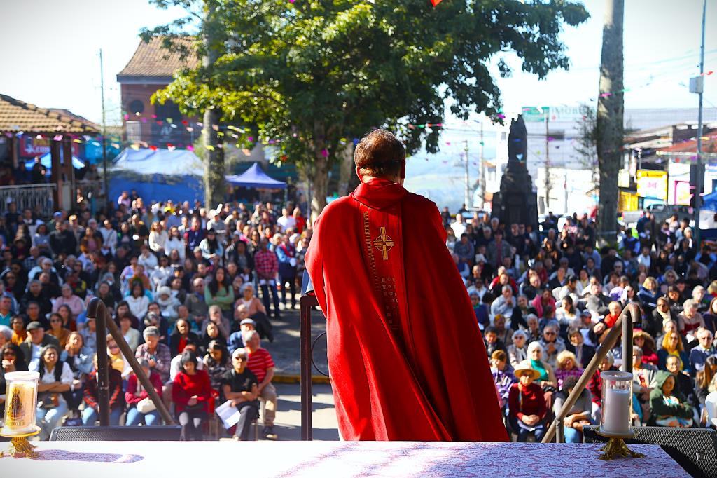 Arraiá de São Pedro reúne fé, tradição e grande participação popular em Itapecerica da Serra