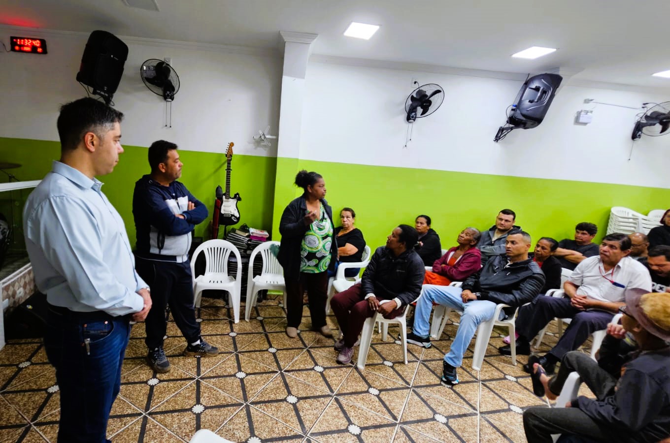 Prefeitura no Bairro: administração municipal ouve moradores do Jardim do Carmo e Jardim Vitória