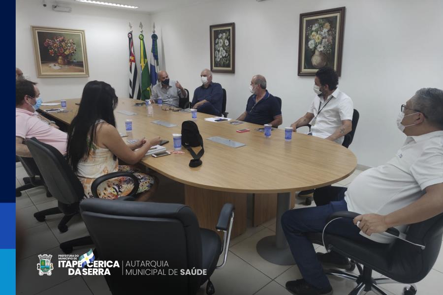 Prefeitura e empresários discutem ações de prevenção às doenças gripais
