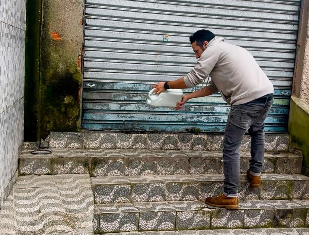 Jardim Jacira recebe ação preventiva após caso de cinomose