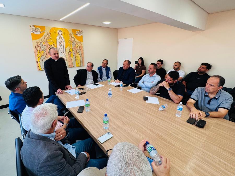 Autoridades de Itapecerica da Serra participaram de reunião sobre segurança pública na Diocese de Campo Limpo