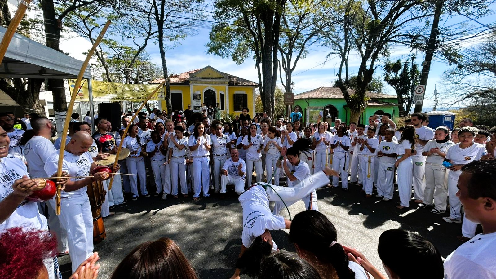 Itapecerica da Serra celebra o Dia da Capoeira com programação especial e valorização da cultura afro-brasileira