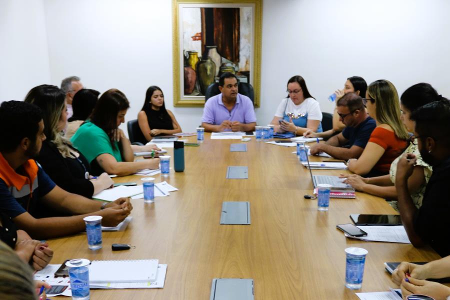 Núcleo de Captação de Recursos da Secretaria de Obras Realiza Primeira Reunião com Foco em Novos Projetos para a Cidade