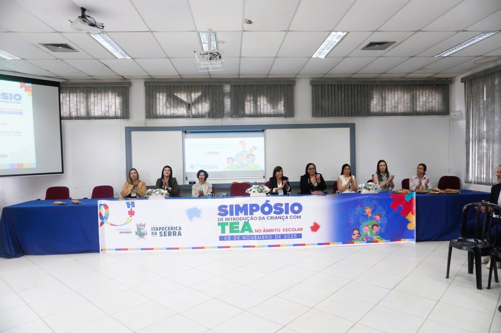Prefeitura de Itapecerica da Serra realiza Simpósio sobre a Introdução de Crianças com TEA no Âmbito Escolar