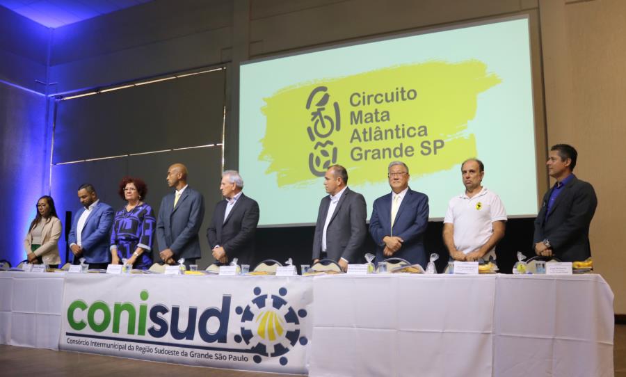 Rota Ciclística Mata Atlântica é lançada em Itapecerica da Serra