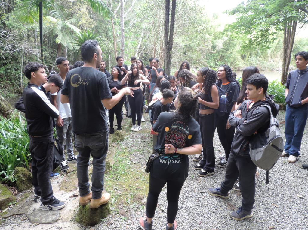 Projeto Templos de Conhecimento promove imersão ambiental no Enkoji
