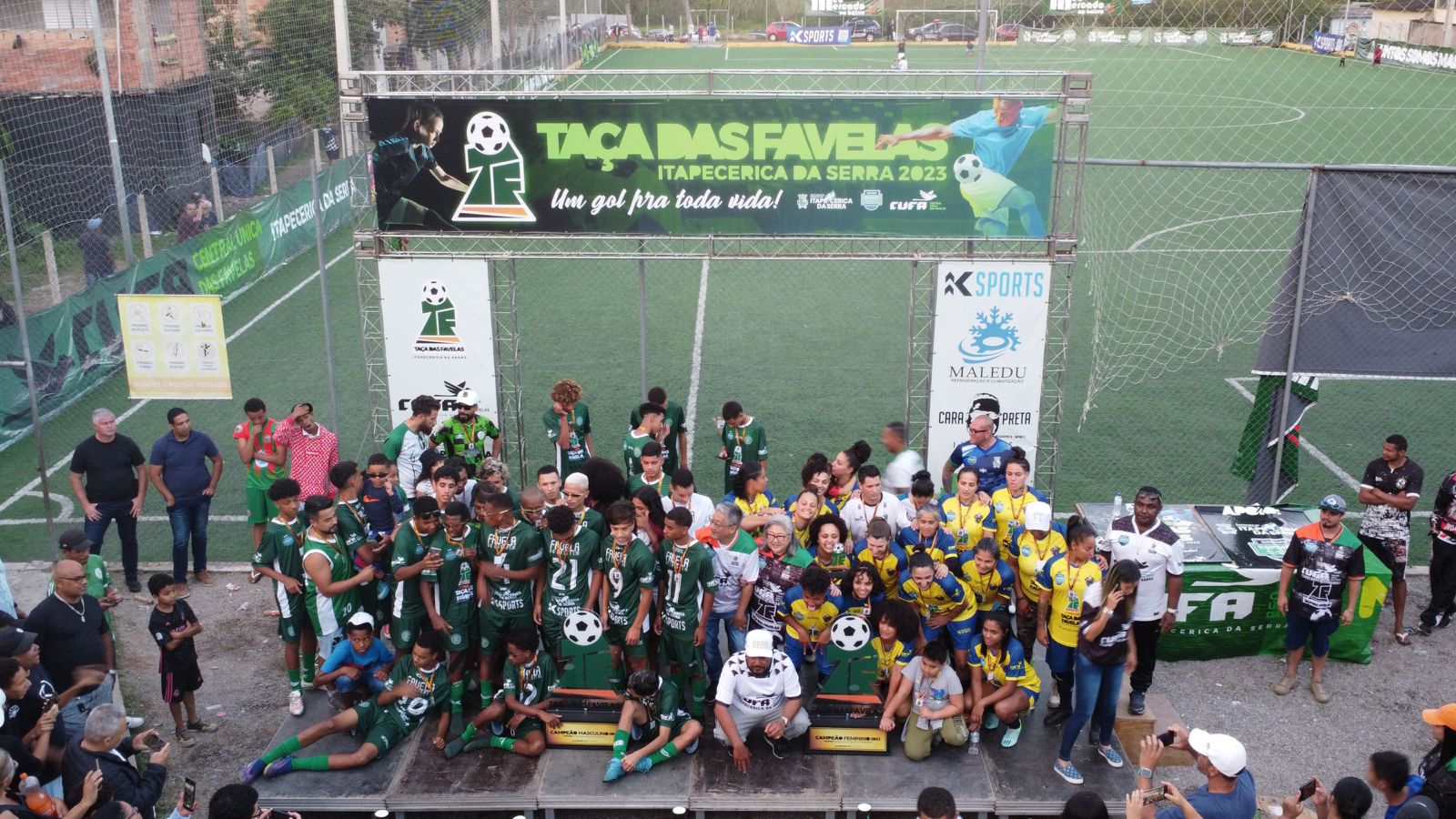 Torneio organizado pela Central Única das Favelas (CUFA) e produzido pela  In Favela teve mais um domingão (27) de jogos da fase de grupos - Taça das  Favelas RJ