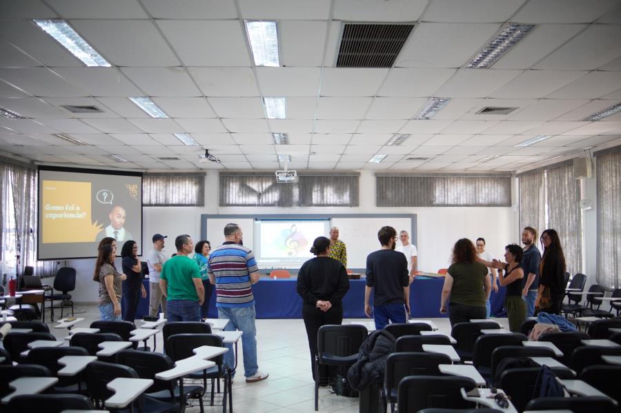 Música é tema de capacitação para Professores de Arte em Itapecerica da Serra