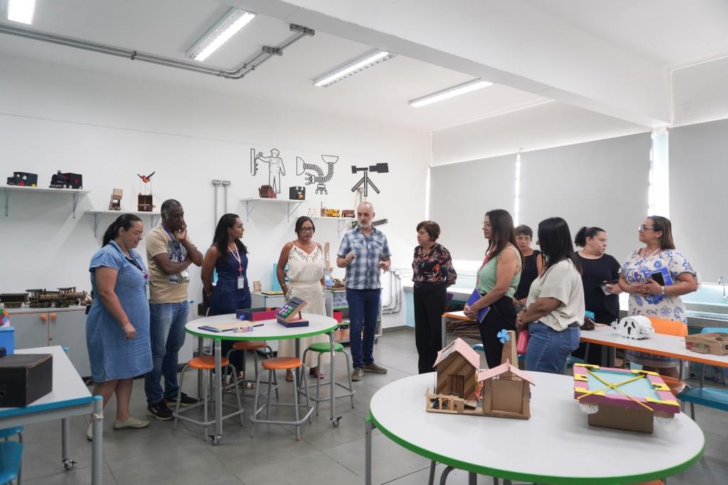 Equipe da Secretaria de Educação visita polo do CIEBP buscando inovação tecnológica na rede municipal