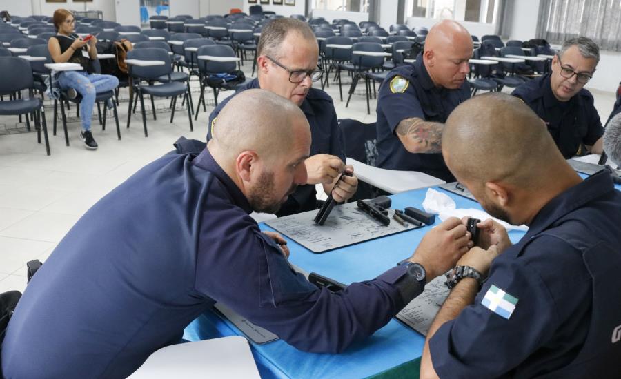 Treinamento: guardas municipais participaram do Curso de Armeiro Glock