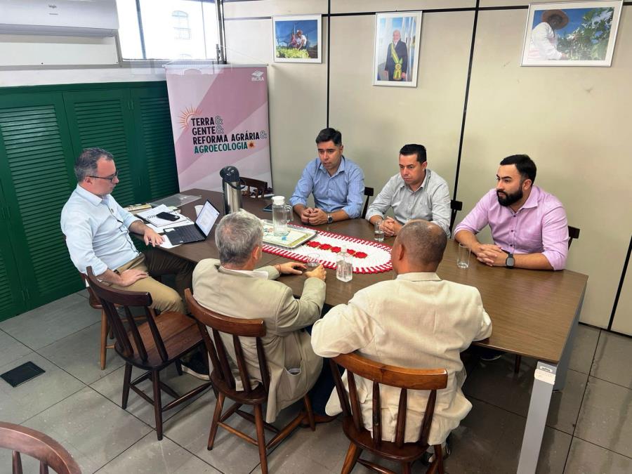 Prefeitura propõe parceria na área da agricultura