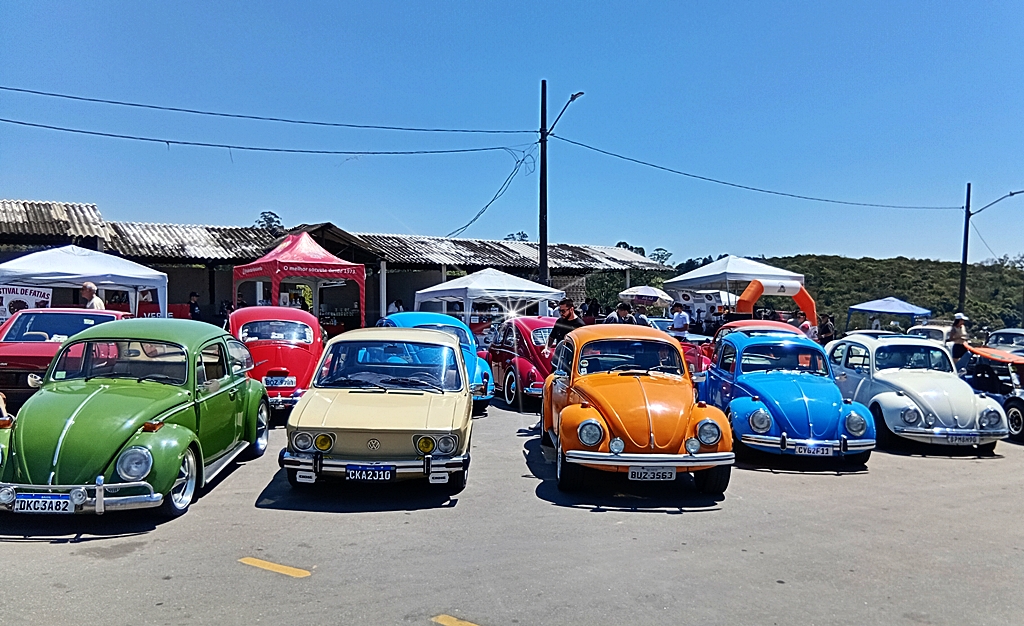 Itapecerica da Serra recebe Encontro Anual de Fuscas, Carros Antigos e Derivados