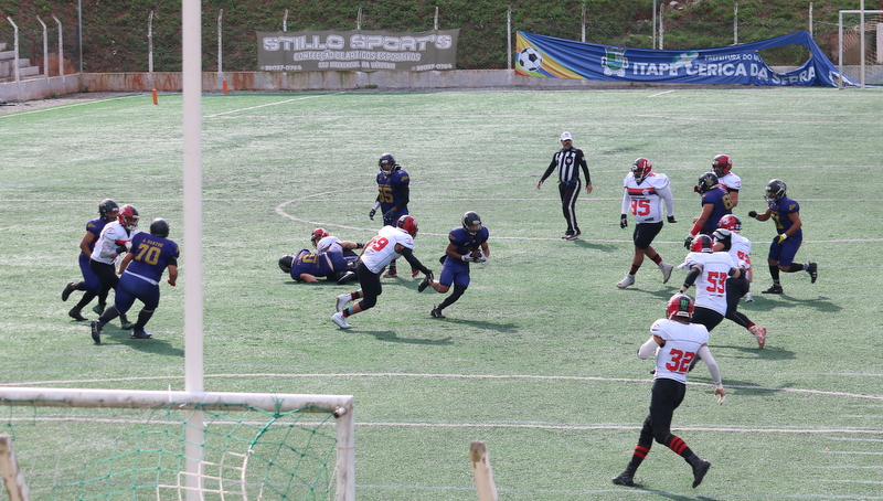 Itapecerica da Serra recebe jogos do Campeonato Brasileiro de Futebol  Americano - Itapecerica da Serra