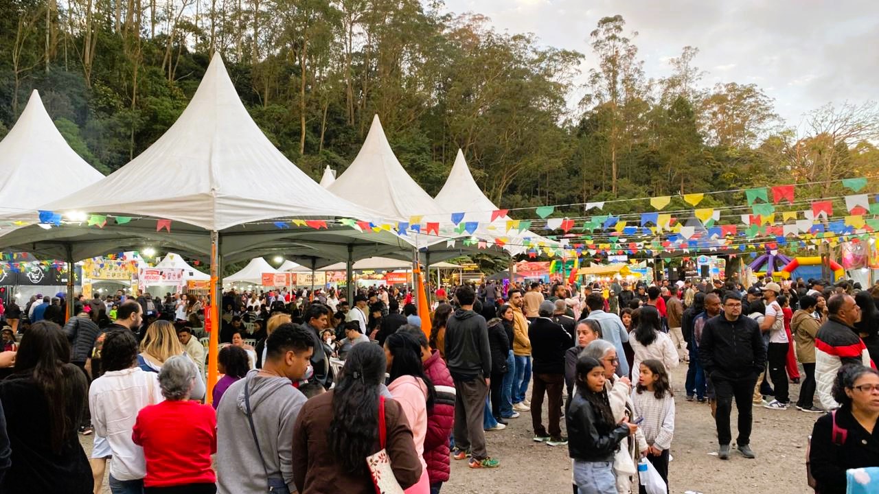 Festival do Morango de Itapecerica da Serra recebe milhares de pessoas