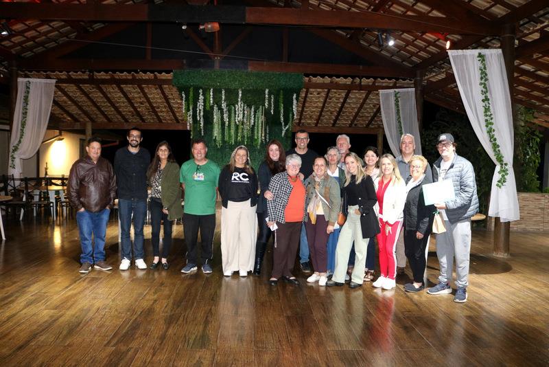 Reunião do COMTUR destaca projetos, eventos e homenagens