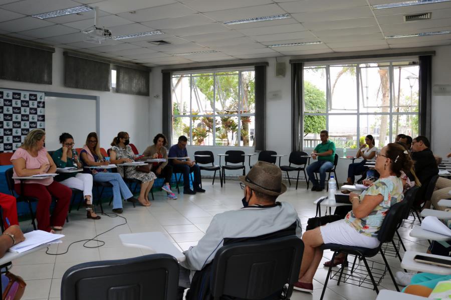 Conselho do Idoso reúne-se no Auditório do Complexo Administrativo da Prefeitura