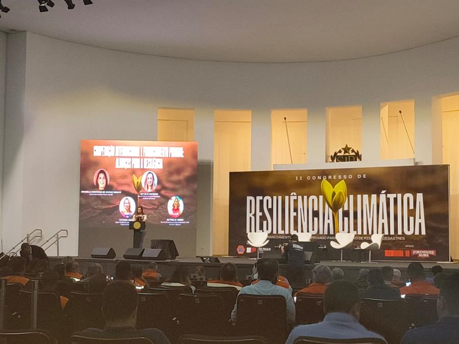 Defesa Civil de Itapecerica da Serra participa de congresso internacional focado em financiamento para resiliência climática